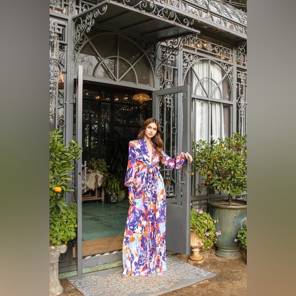 FLORAL PRINT PALAZO PLEATED JUMPSUIT - Picture 5 of 5